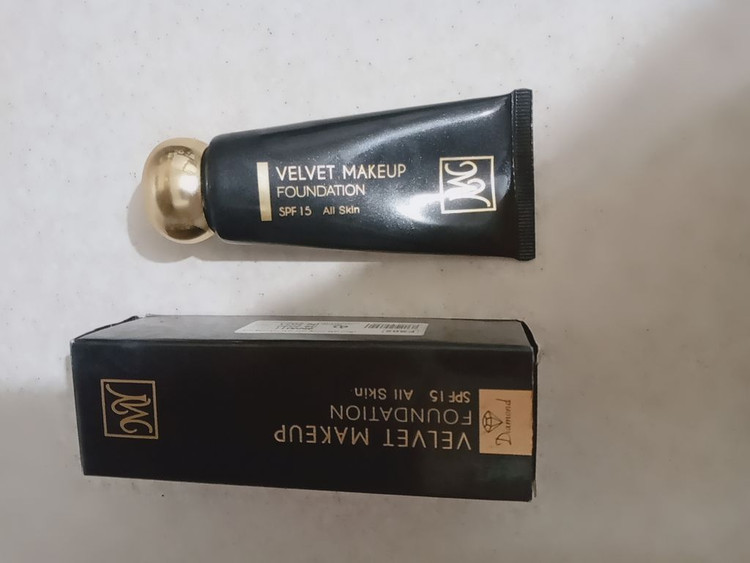 میکاپ آرایشی