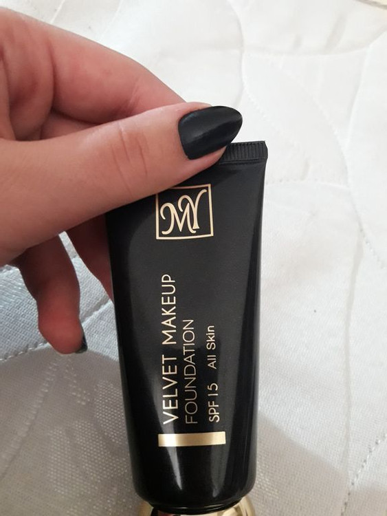 کرم پودر و میکاپ بلک دایموند مای